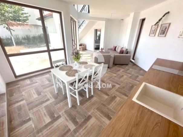 Продава се Къща в Ахелой - 179 кв.м за 1006 €/кв.м - Снимка #1