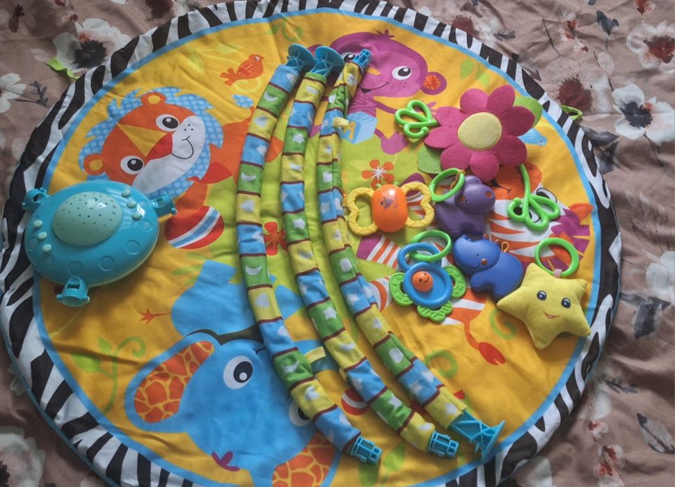 Играчки за новородено