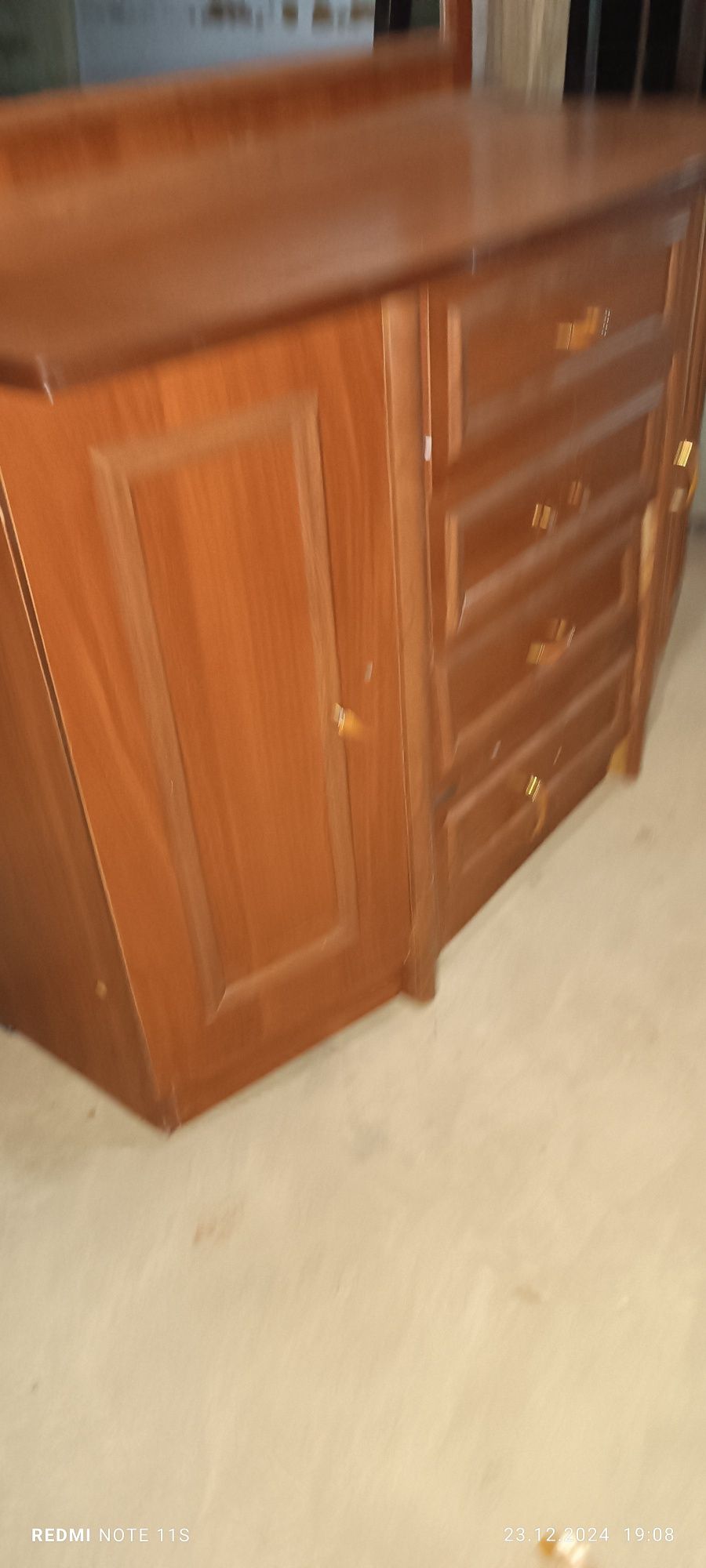 Mebel Trimo sotiladi