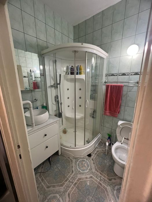 Vând mască, lavoar,baterie ikea