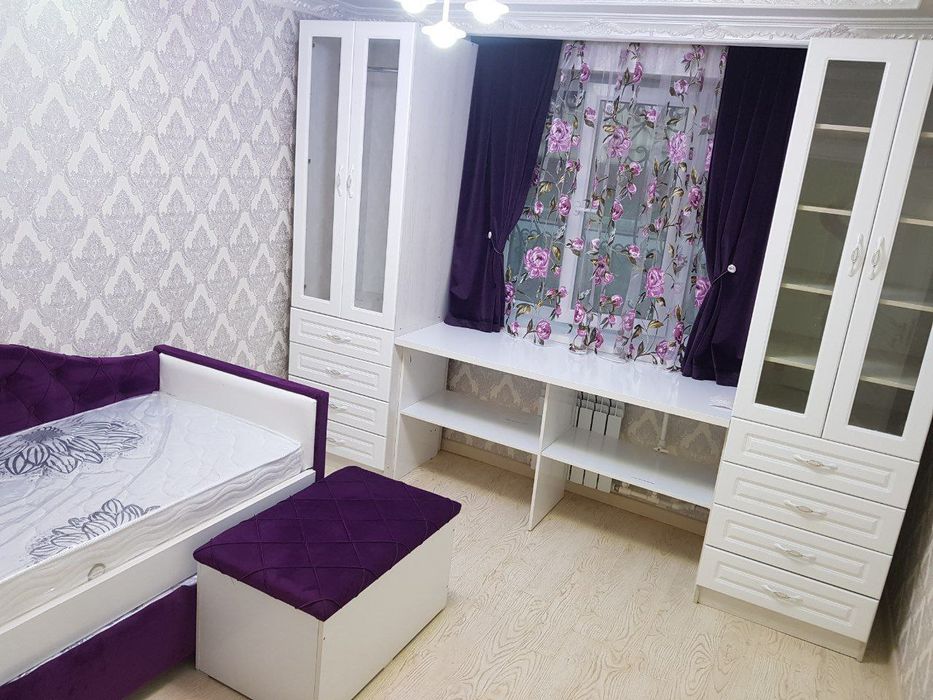 Biz xarhil turdagi mebilar ishlab chiqaramiz