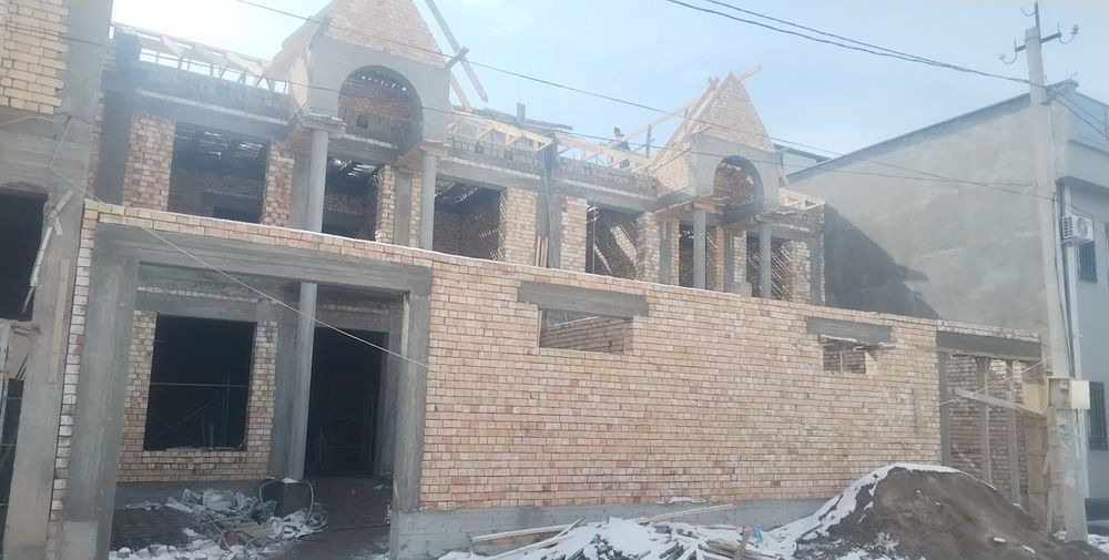 Хонобод, Мунаввар Файзда уй сотилади