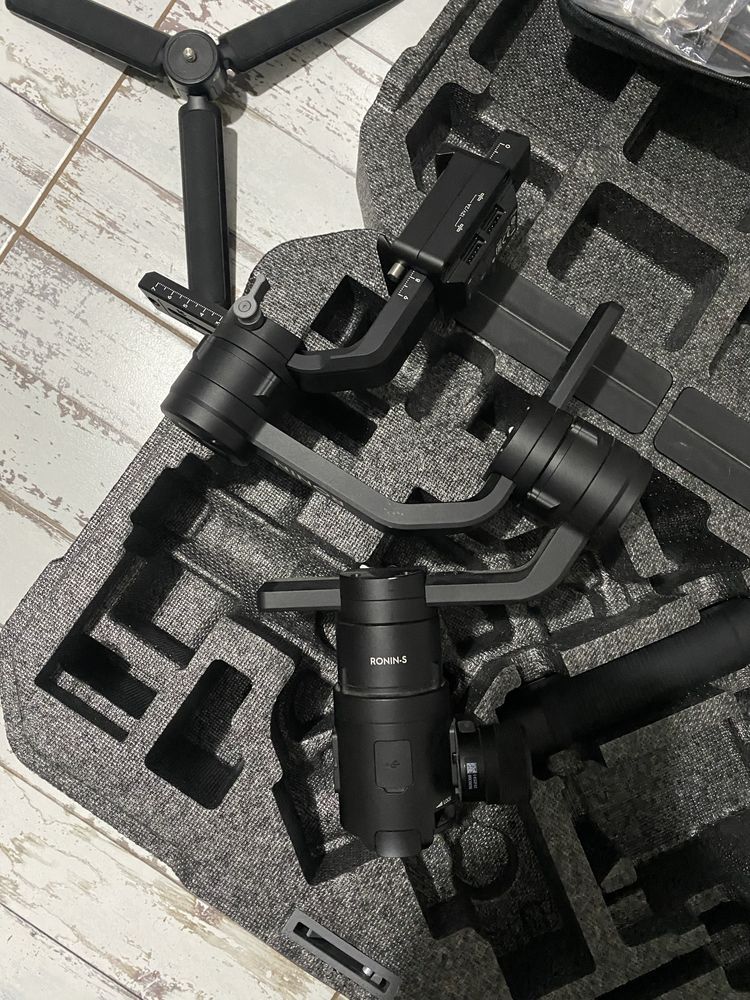 DJI Ronin S + Focus module + Focus wheel + tripod