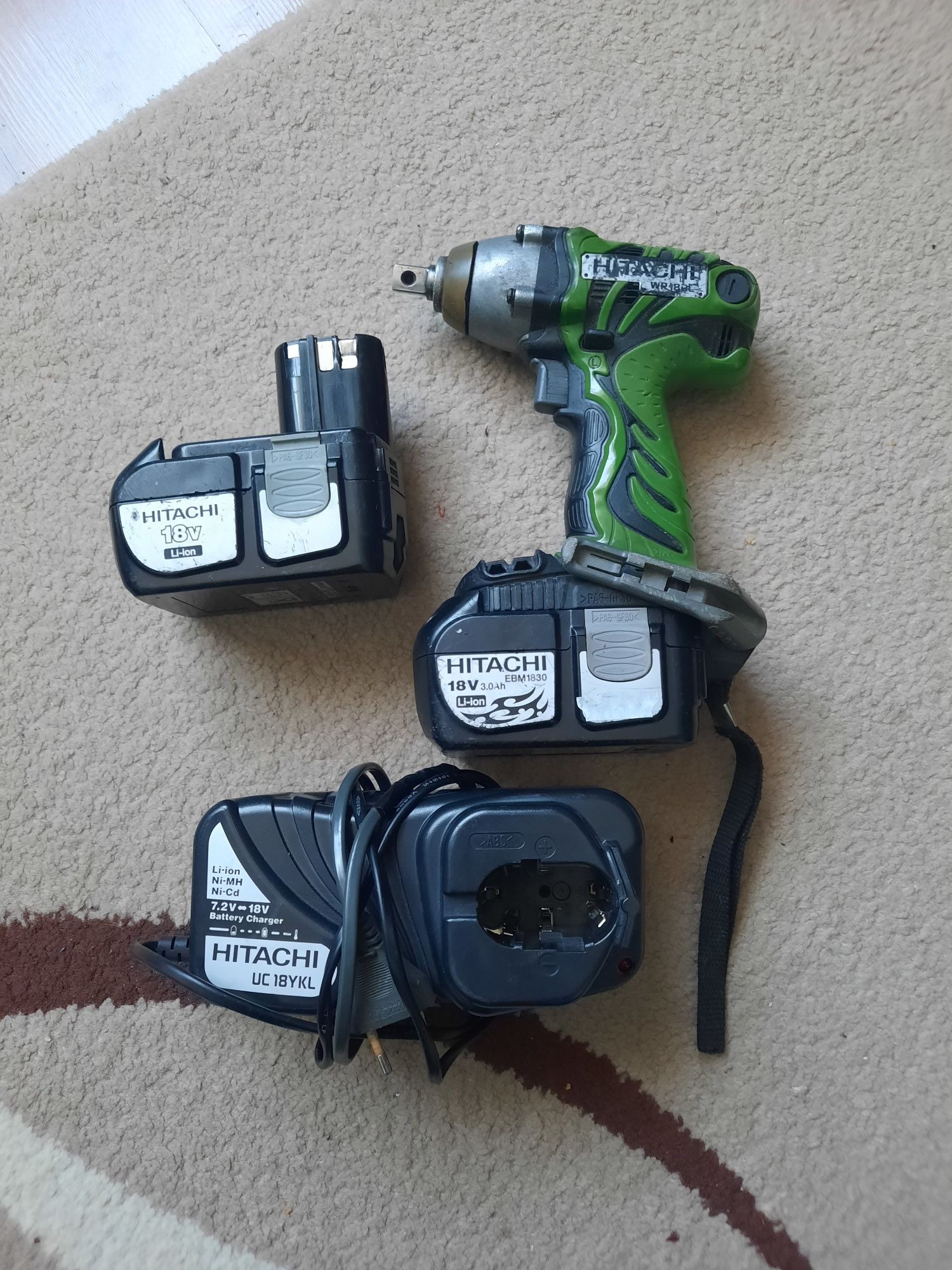 Hitachi cu pătrat 18v