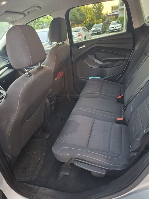 Vând Ford  Kuga automata