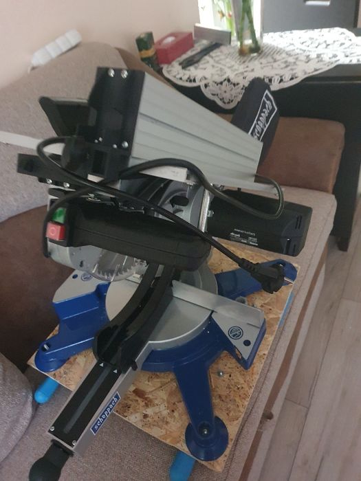 Circular 2 in 1 nou sau schimb