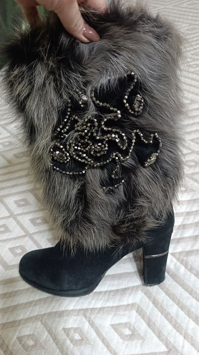 Продам натуральные сапожки зима размер 39 можно 38