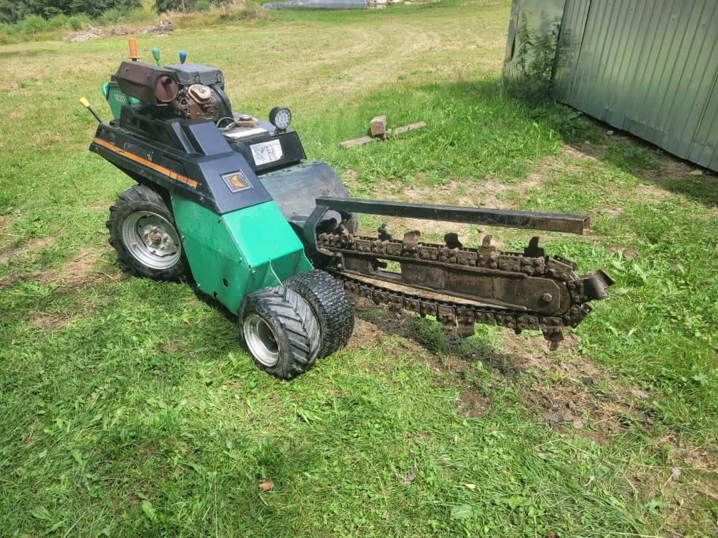 Trencher Ditch Witch 1820