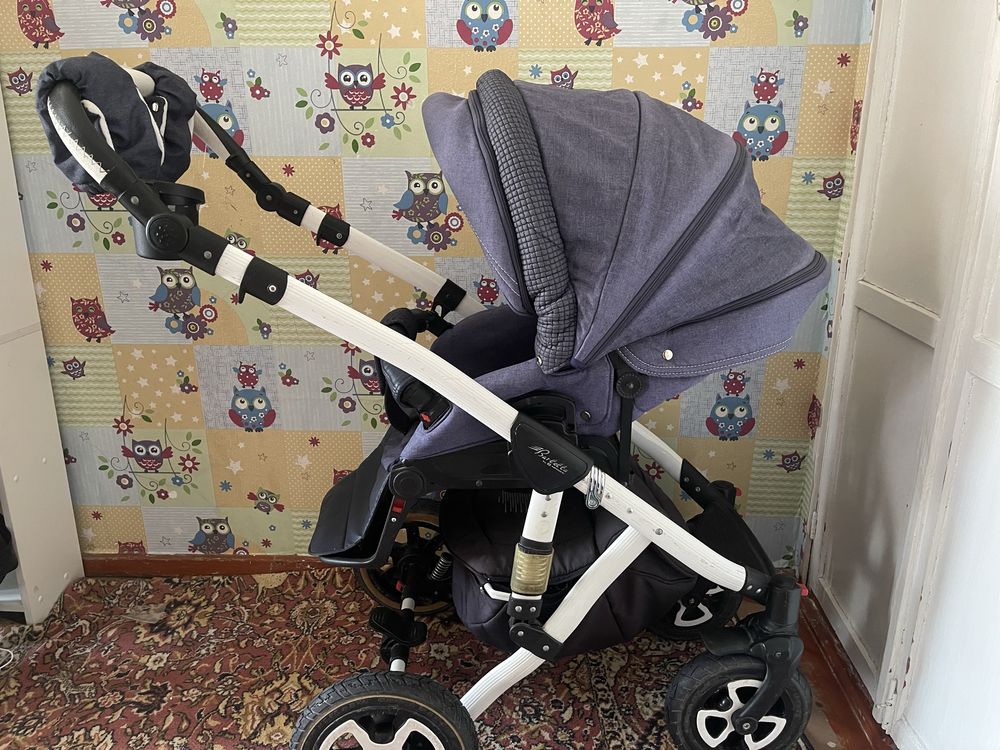 Продам коляску Адамекс 3в1.