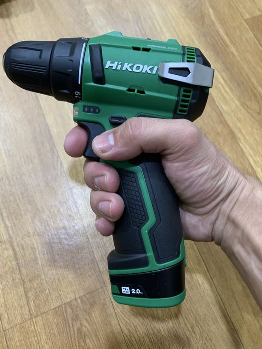HIKOKI DS12DF Шуруповерт