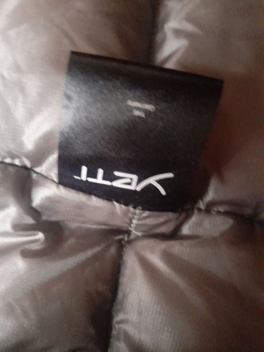 yeti дамско зимно яке L- XL размер.
