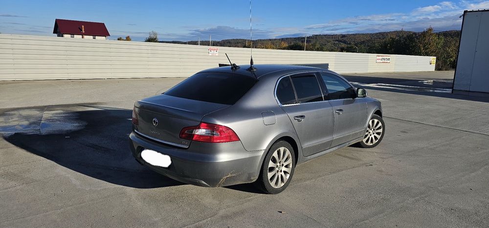 Vând skoda superb