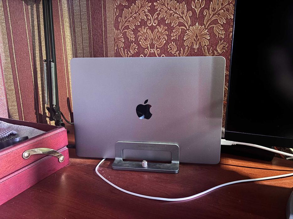 Apple Macbook Air 15 M3. 2024г. циклов 17. батарея 100%. Гарантия