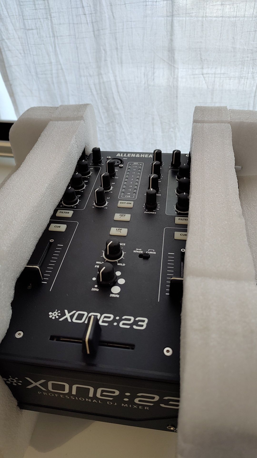 Mixer Allen&Heath XONE  23