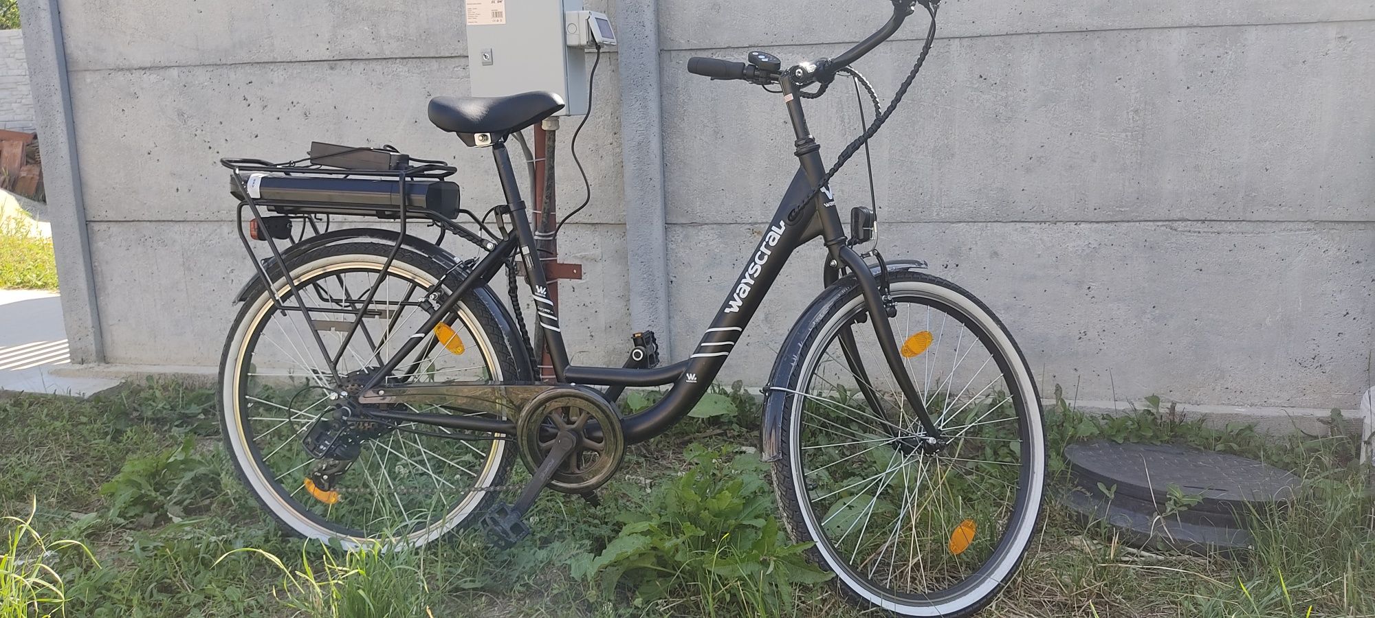 Bicicletă electrică