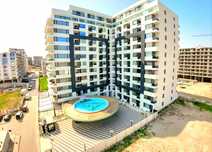 Proprietar vând apartament 2 camere Superb vedere frontala mare