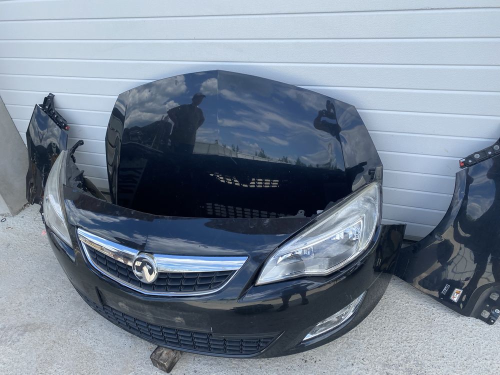 Fata completa bot capota bara fata far aripa radiator Opel Astra J
