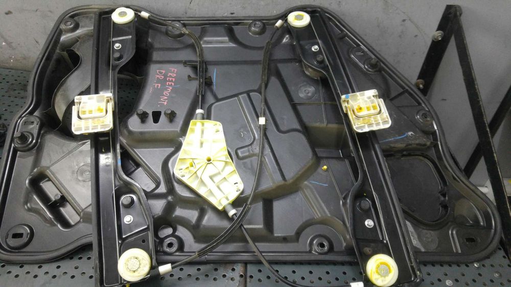 Macara geam electric dreapta fata fiat freemont 345