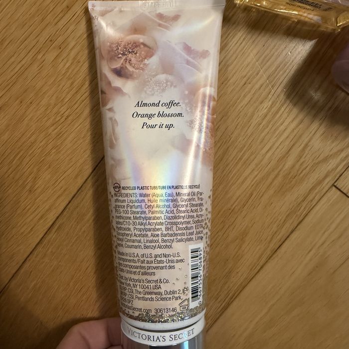 Лосион за тяло и спрей Victoria’s secret