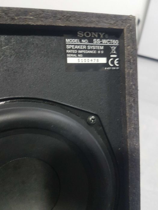 Soundbar Sony cu subwoofer incomplet