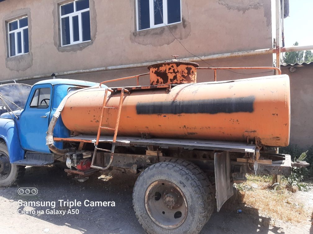 Vodovoz GAZ 53 srochno sotiladi