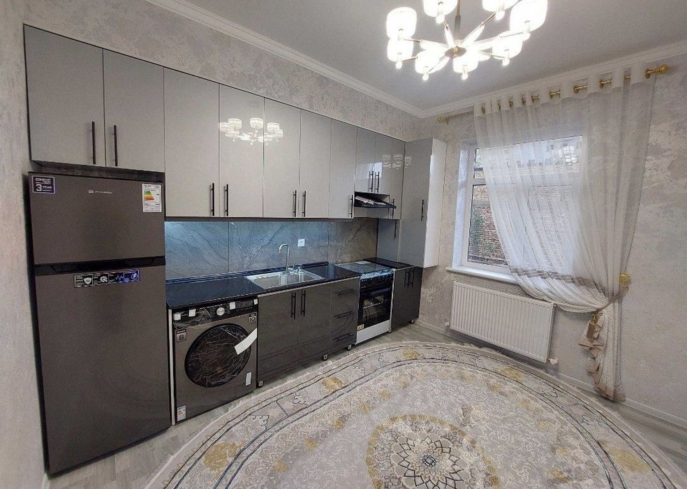 Texnologiceski tomonda 2 xonali uy sotiladi