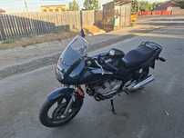 Motocicleta yamaha xj600s