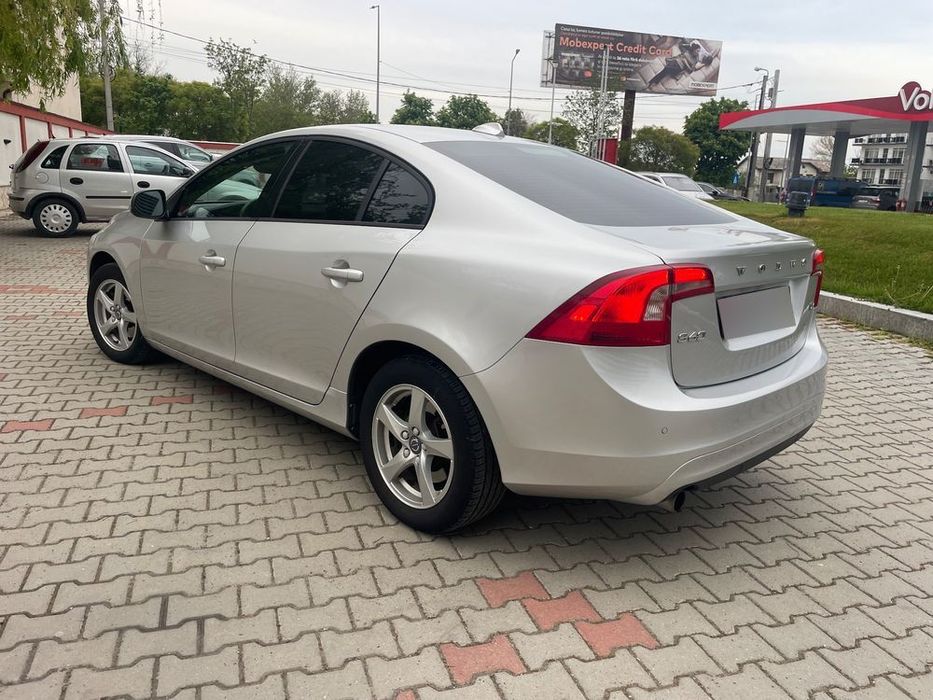 Volvo S60 D4 / automata / stare impecabila / km reali !