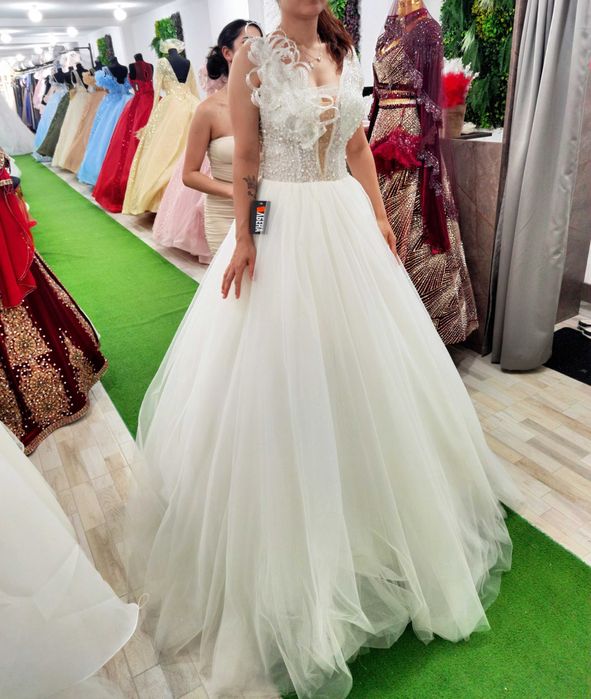 Булченска рокля със перли