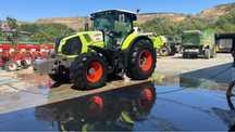 Tractor Claas Axion 850