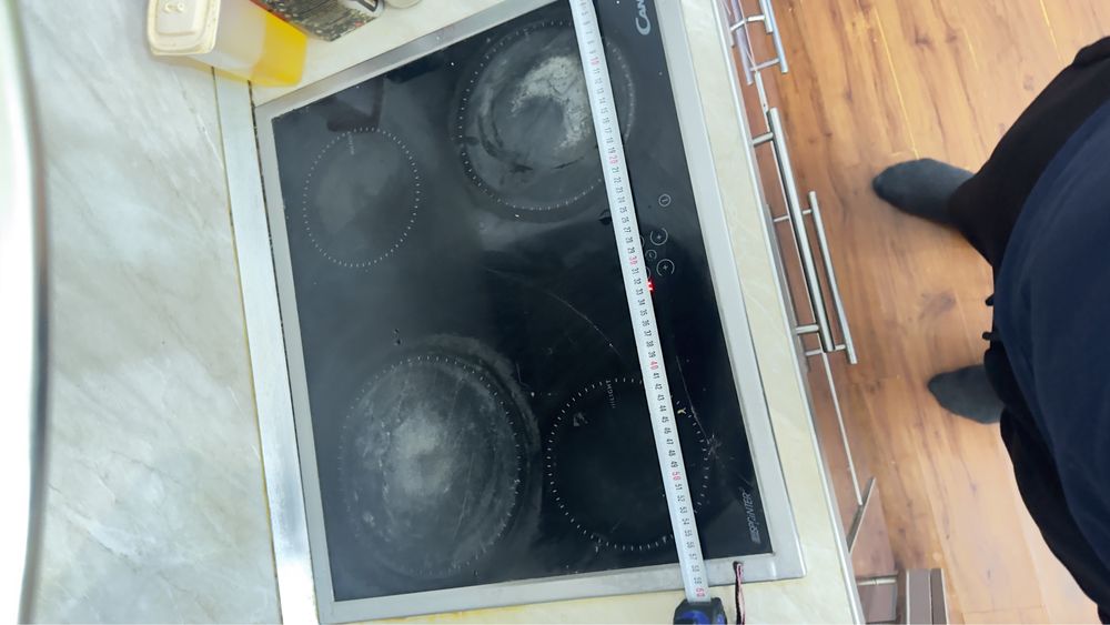 Продам электроплитку Candy, варочная поверхность