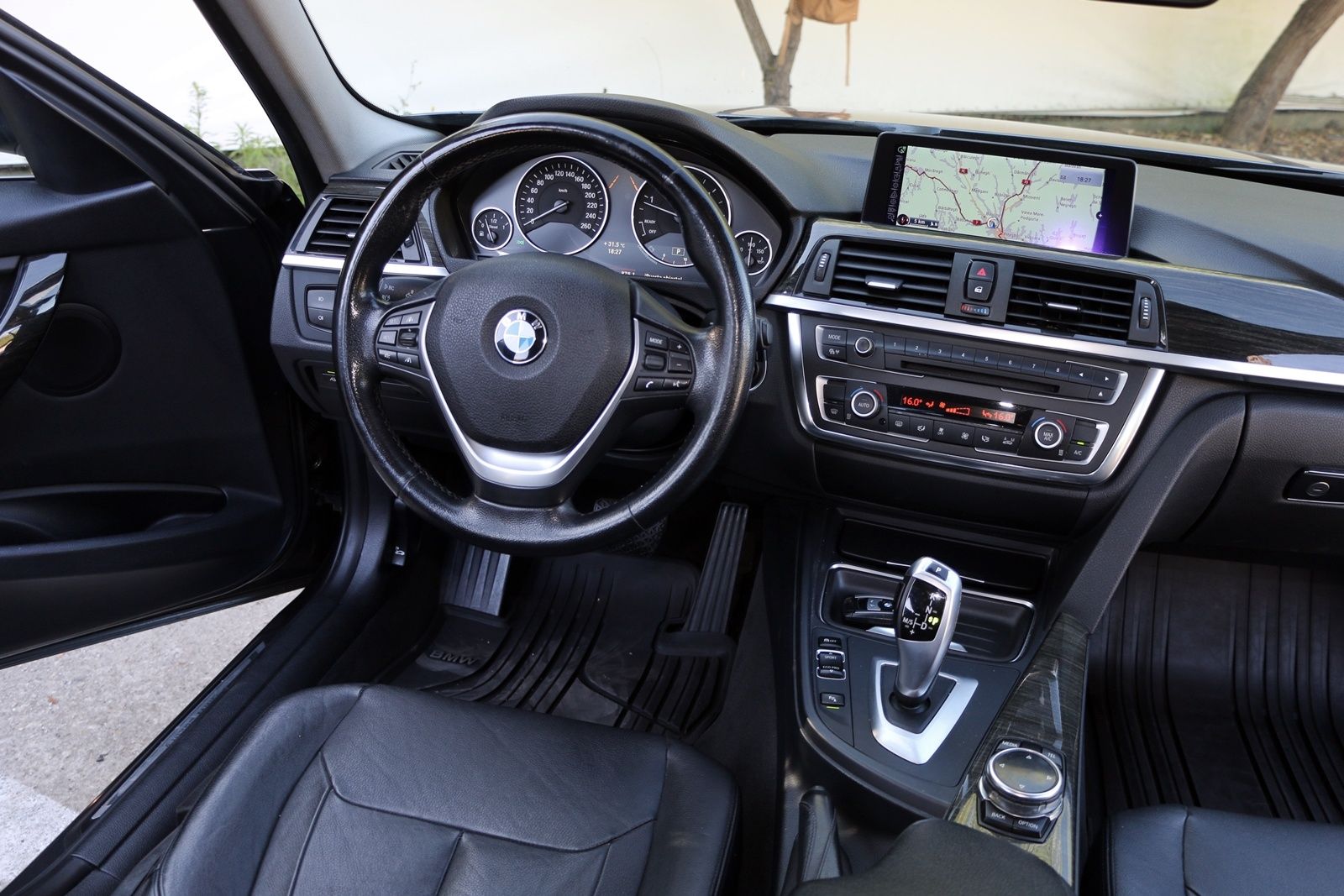 Vând Bmw f30 2013