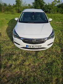 Продавам OPEL ASTRA K