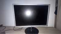 Monitor LG Cu port doar de vga 22 inch