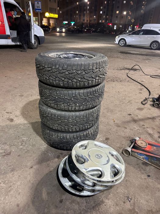 Продам зимние шины R15