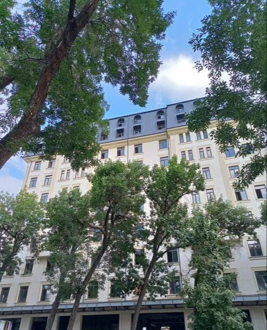 Квартира продаётся 105-м2. Улица Байнанминал. Чиланзар район.