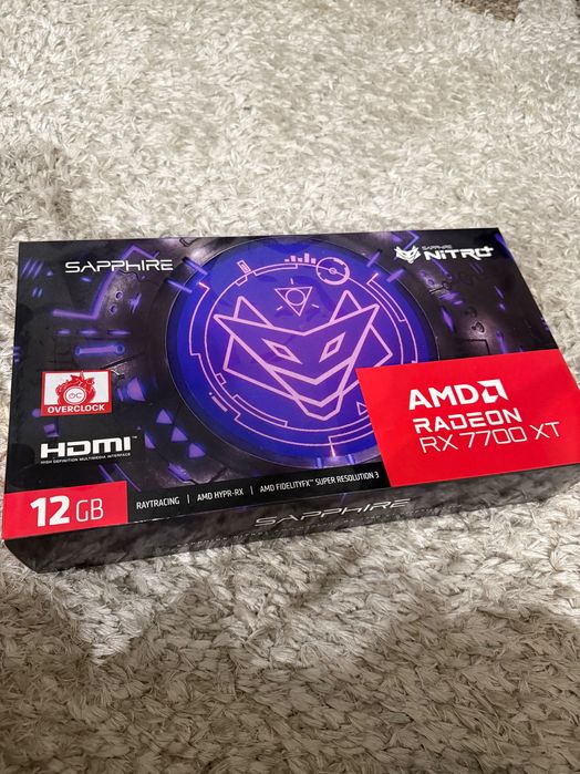 Radeon RX7700 XT Sapphire NITRO+ 12gb