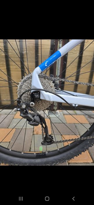 Vând bicicletă  CUBE SLX