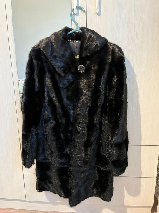 Продам норковую шубу