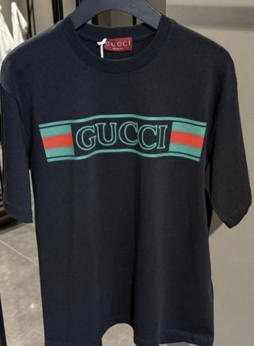 Тениска G u c c i  размер М