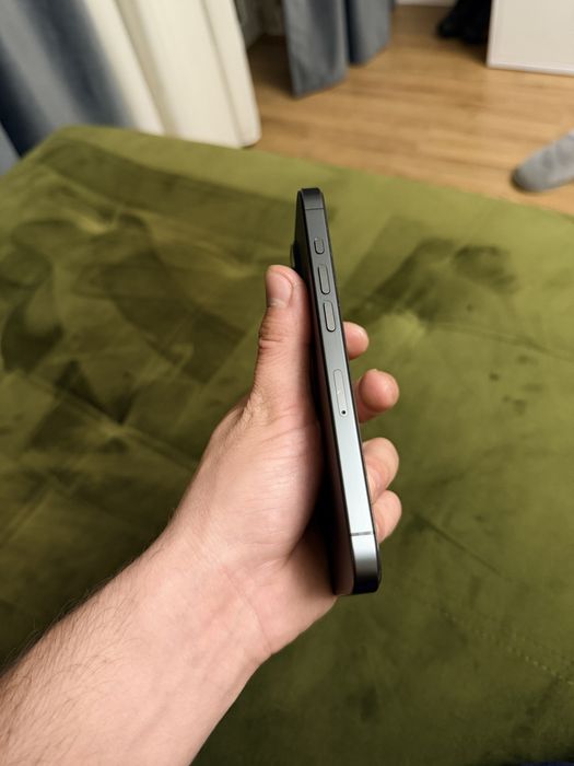 Iphone 15 pro black 128gb, 87% baterie