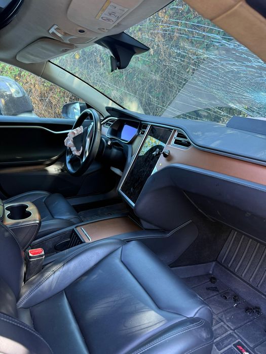 Tesla s100D 2018 avariat fata