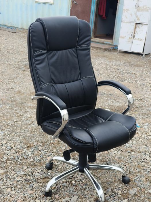 Продам кресла офисные