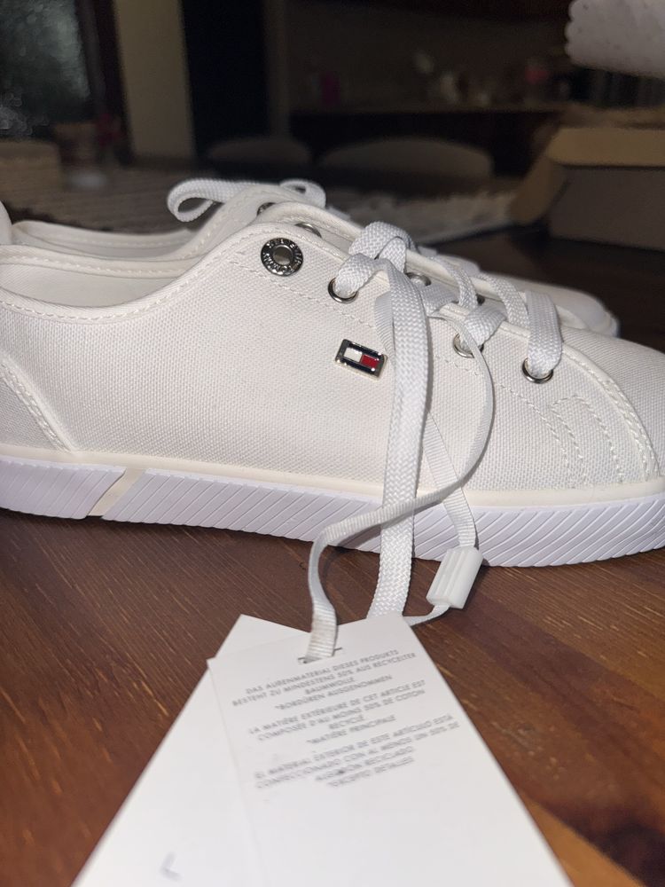 Ниски сникърси Tommy Hilfiger