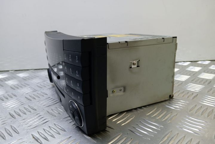 Radio cd player A2118209889 Mercedes-Benz E-Class W211/S211