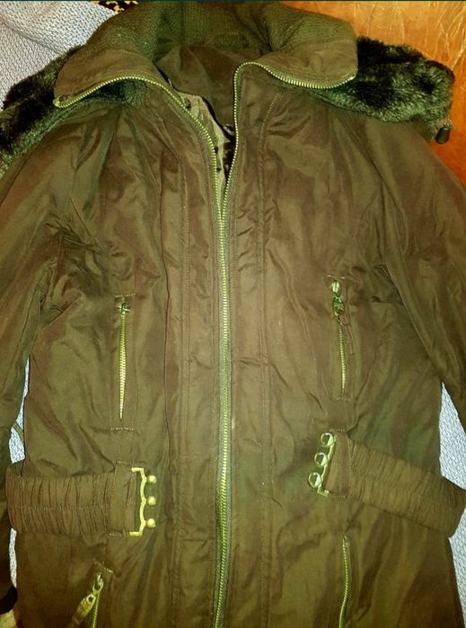 Geaca iarna maro cu blanita