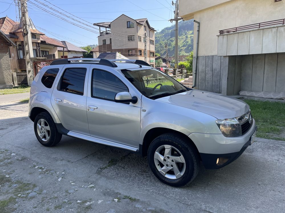 Dacia duster an 2013 motor 1,5 110cp euro 5 4x4