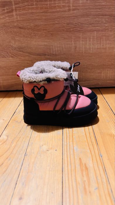 детски апрески zara