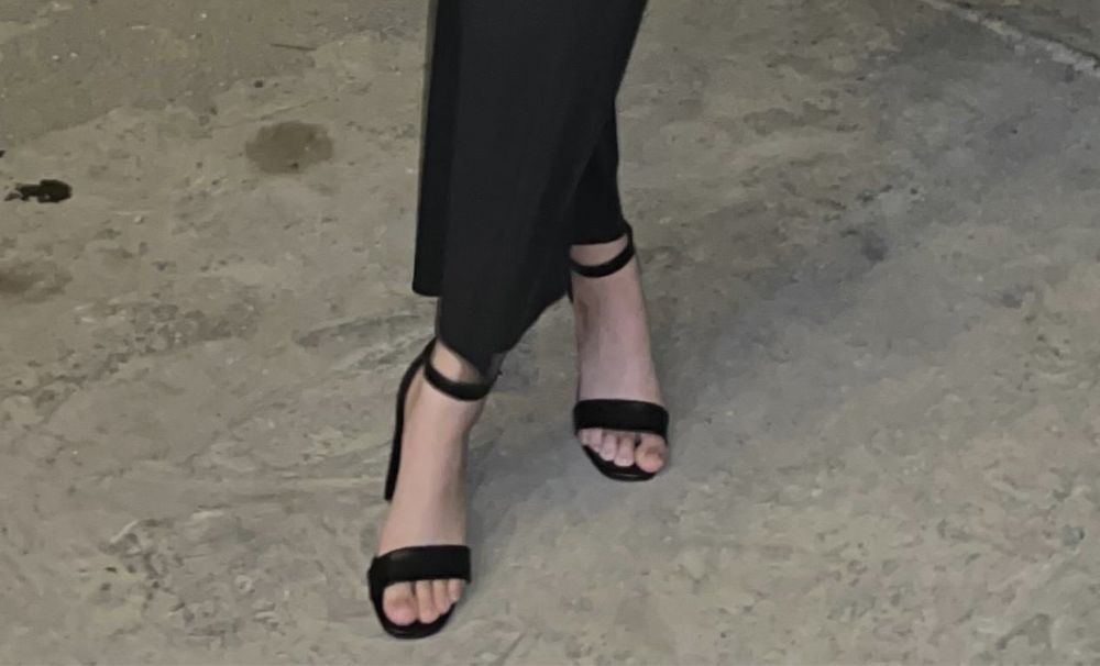 босоножки черные