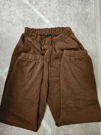 Pantaloni sport Zara